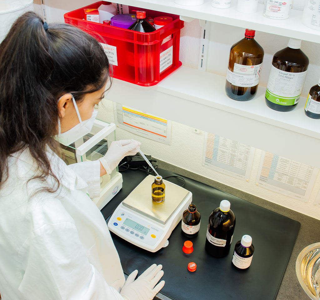 Jagsttal Apotheke Moeckmuehl Herstellung Medikamente